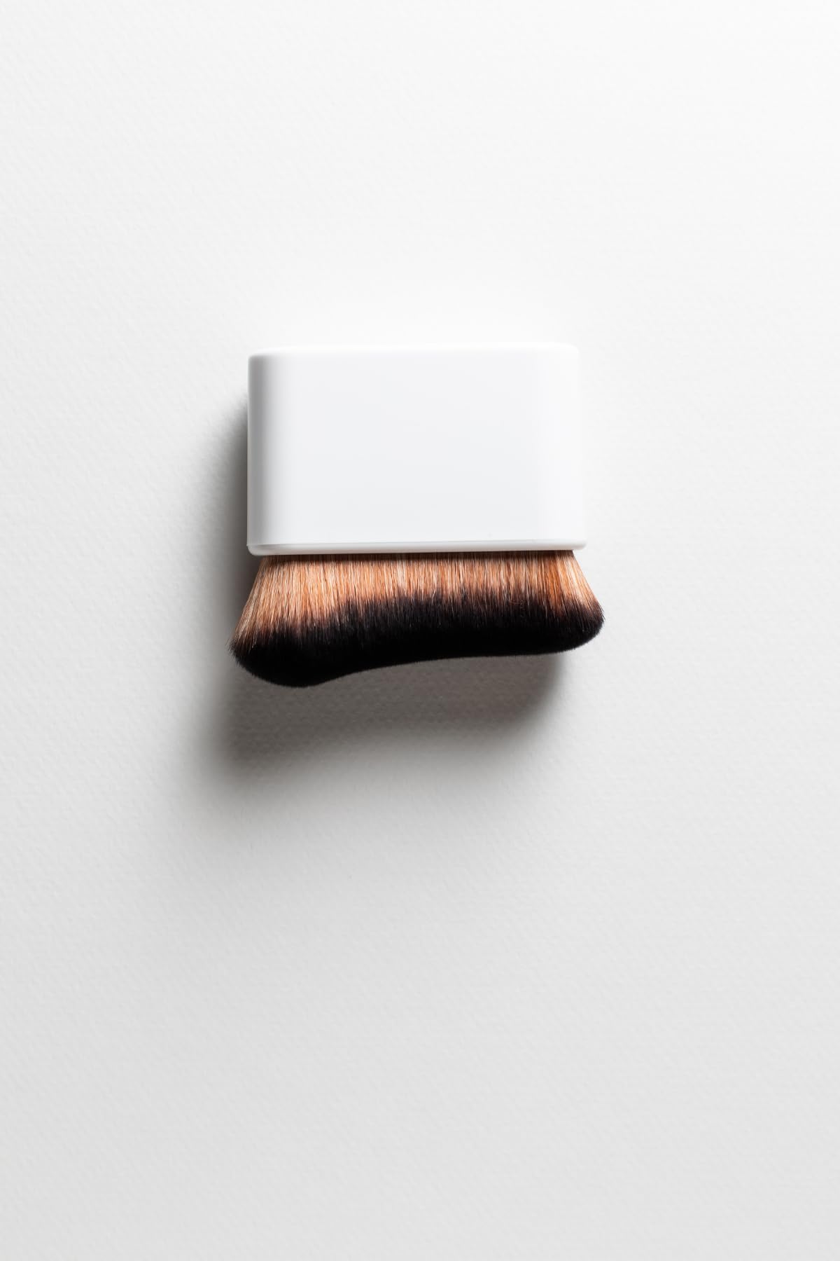 Tinge Large Body Kabuki Brush for Makeup & Self Tanner