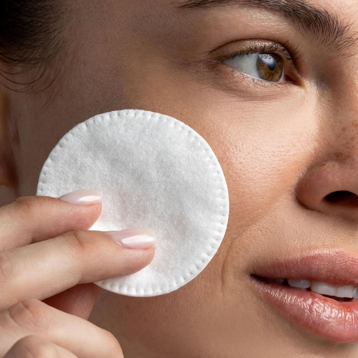Cliganic 100% Pure Cotton Rounds for Face