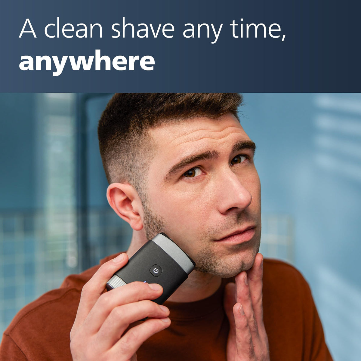 Philips Norelco Portable Electric Shaver PQ888/81, Wet & Dry, ComfortCut Blades