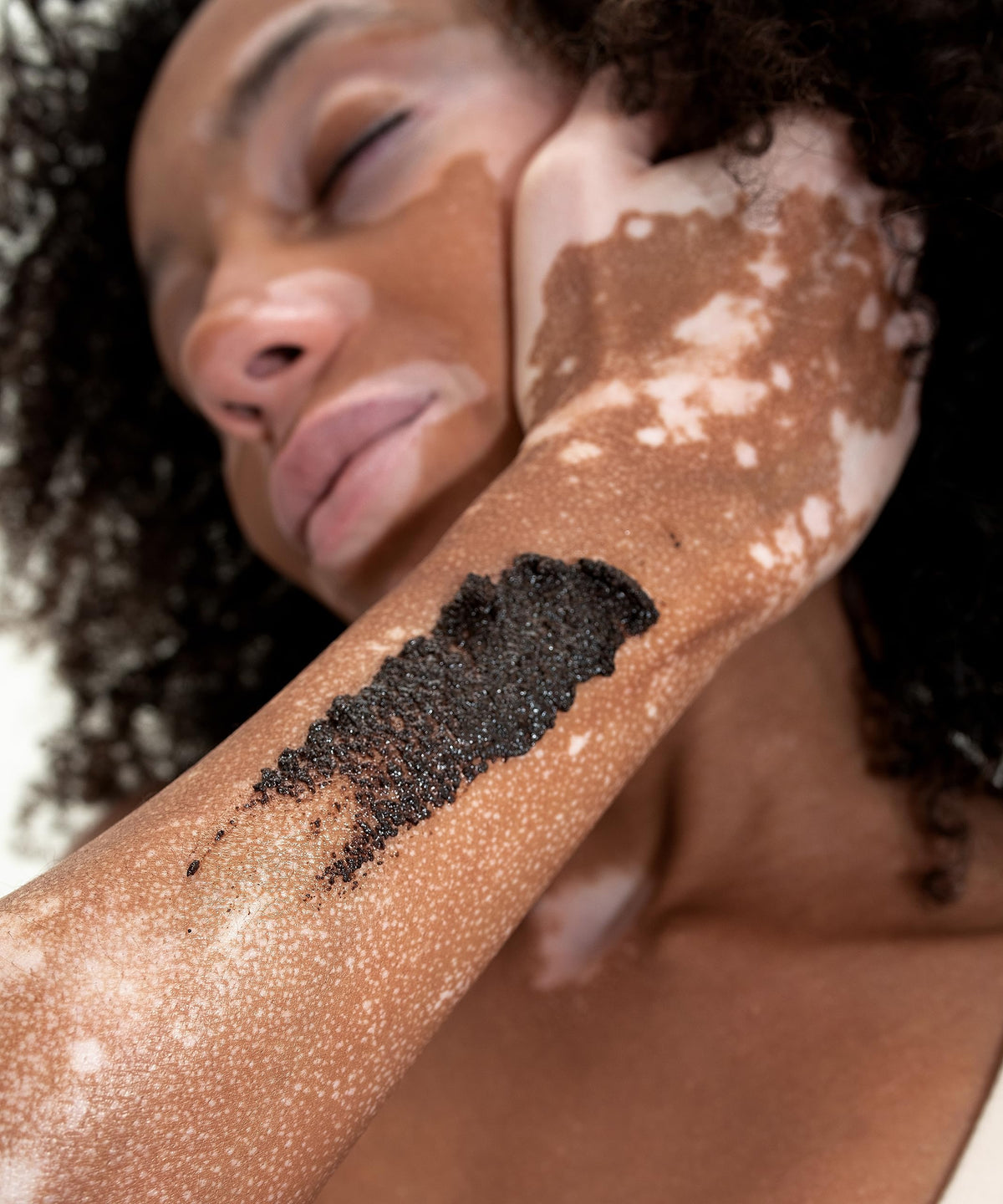 UpCircle Citrus Exfoliating Coffee Body Scrub with Sea Salt and Coconut Oil
