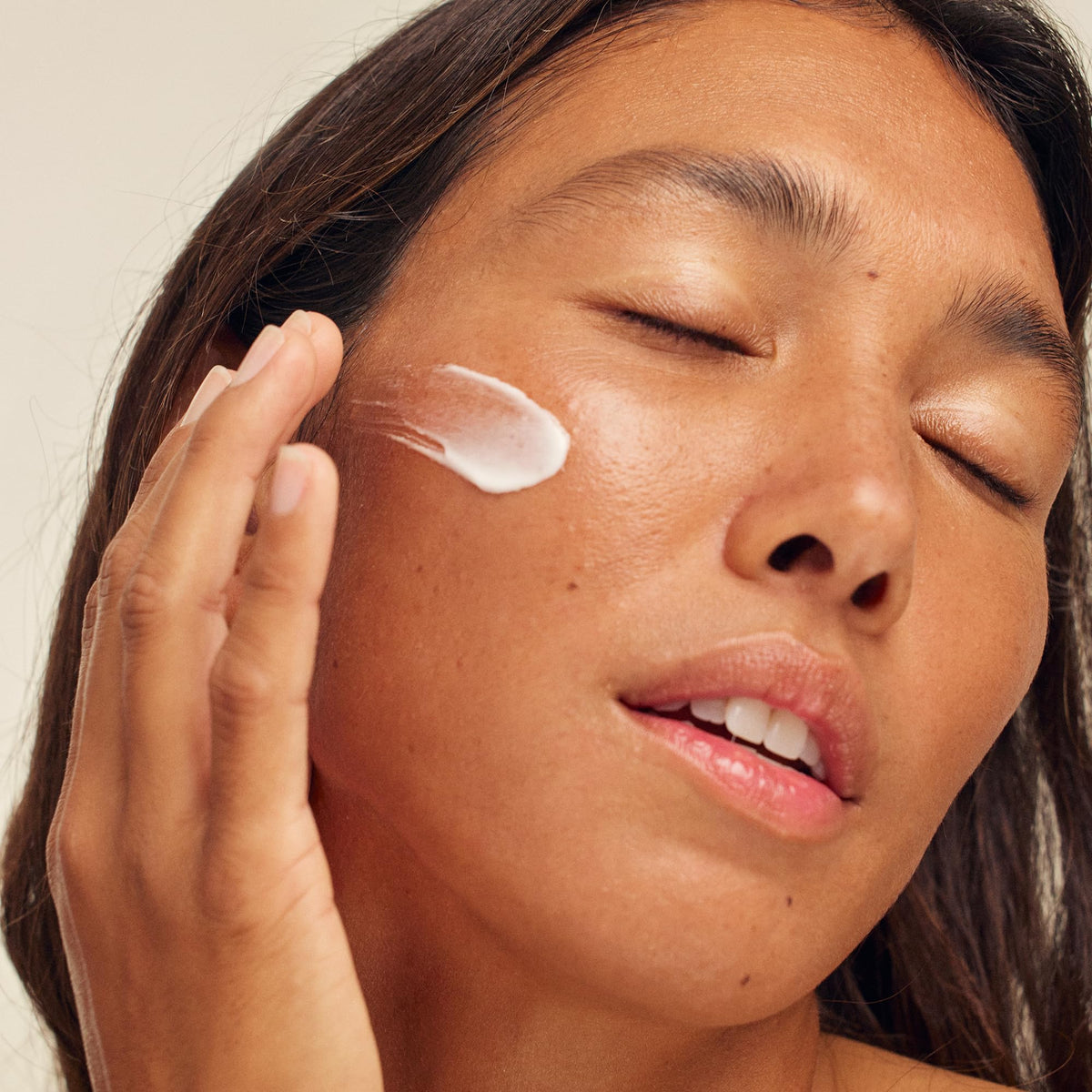 UTU SPF30 Daily Moisturizing Mineral Face Sunscreen